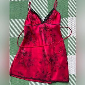 Apartment 9 red w/ black floral design, satin lingerie, w/ matching robe New